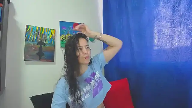 Snapshot of Leyla_Horny_Bg chatting on October 2025 09:59:02 PM Leyla Horny Bg online show from October 2025 09:59:02 PM