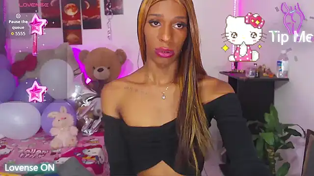 lucianadolll online show from April 2026 05:03:02 AM
