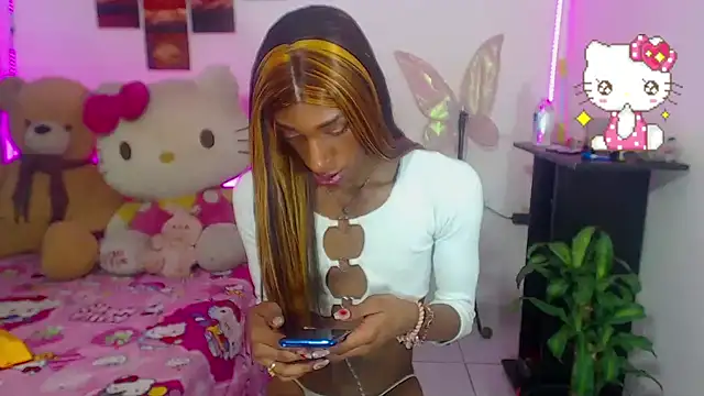 lucianadolll online show from March 2026 03:40:01 PM