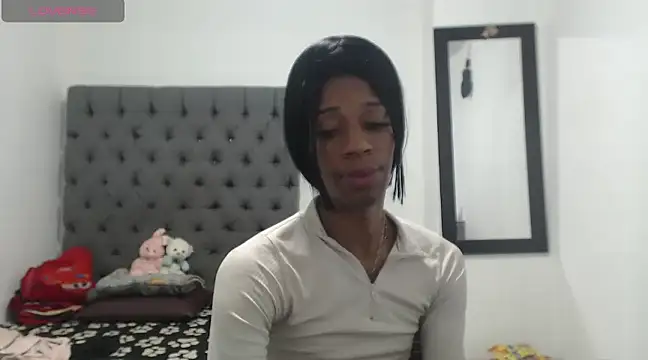 lucianadolll online show from March 2025 11:43:01 PM