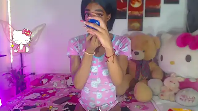 lucianadolll online show from January 2026 07:50:02 PM