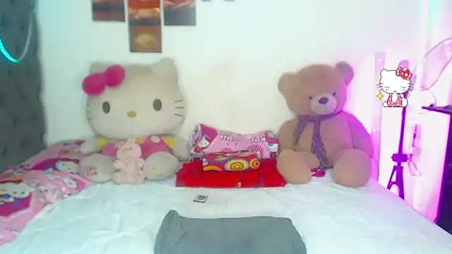 lucianadolll online show from February 2026 08:18:01 PM