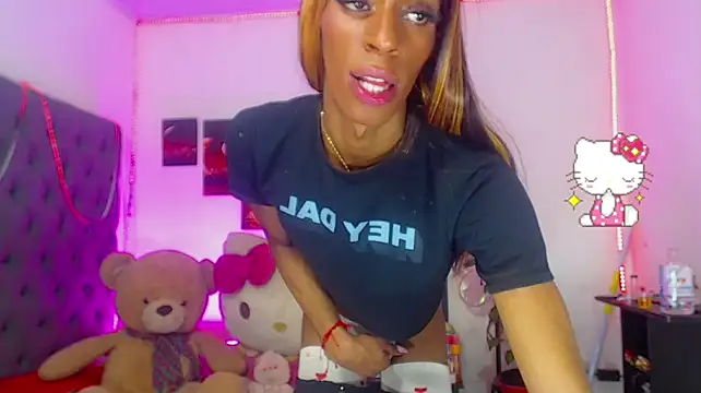 lucianadolll online show from February 2026 11:28:02 PM