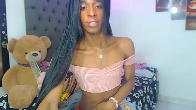 lucianadolll online show from December 2025 10:44:01 PM