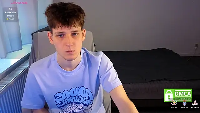 Snapshot of cutie_guys chatting on June 2026 06:20:02 PM cutie guys online show from June 2026 06:20:02 PM