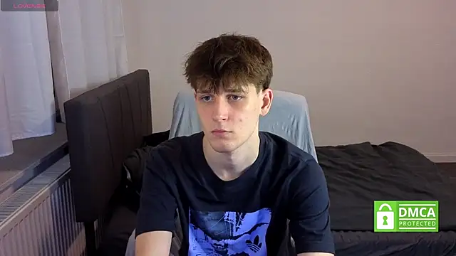 Snapshot of cutie_guys chatting on July 2026 08:27:01 PM cutie guys online show from July 2026 08:27:01 PM