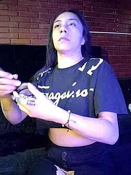 Snapshot of -Lola_Bunny chatting on February 2025 07:42:01 PM -Lola Bunny online show from February 2025 07:42:01 PM