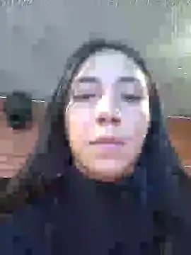 Snapshot of -Lola_Bunny chatting on February 2025 12:29:02 AM -Lola Bunny online show from February 2025 12:29:02 AM