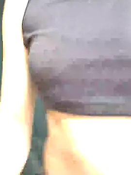 Snapshot of -Lola_Bunny chatting on February 2025 10:24:01 PM -Lola Bunny online show from February 2025 10:24:01 PM