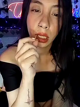 Snapshot of -Lola_Bunny chatting on March 2025 03:18:02 AM -Lola Bunny online show from March 2025 03:18:02 AM