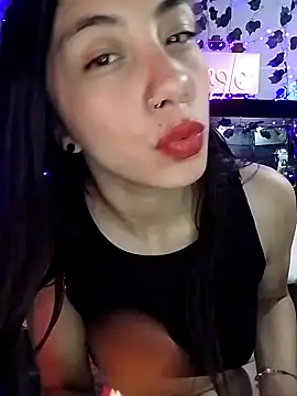 Snapshot of -Lola_Bunny chatting on March 2025 09:42:02 PM -Lola Bunny online show from March 2025 09:42:02 PM