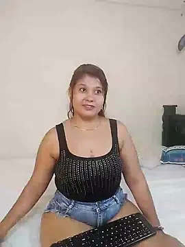 Stylevoluptuousvycky online show from January 2025 02:48:02 AM