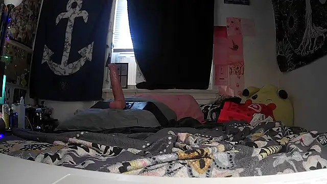 Snapshot of ATwinkie chatting on September 2025 03:45:01 PM ATwinkie online show from September 2025 03:45:01 PM