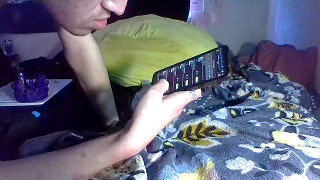 Snapshot of ATwinkie chatting on March 2025 06:36:01 PM ATwinkie online show from March 2025 06:36:01 PM