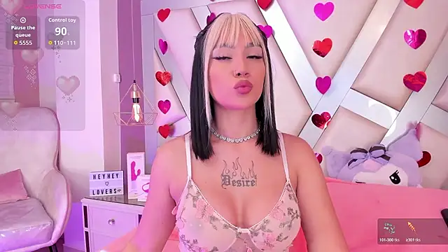 MadissonRey online show from February 2026 01:40:01 PM