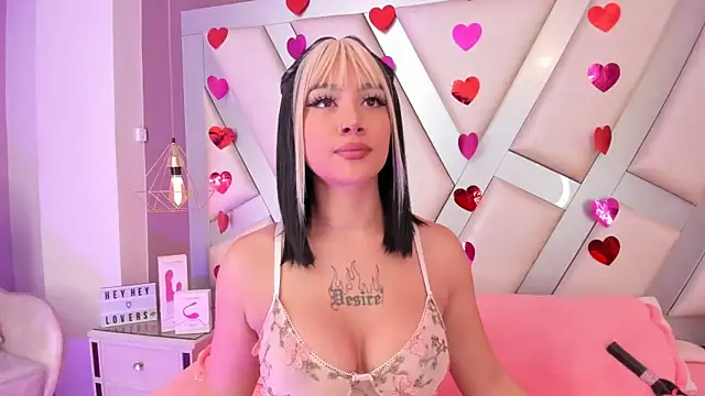 MadissonRey online show from March 2026 03:52:01 PM