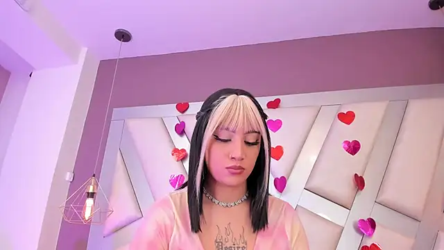 MadissonRey online show from March 2026 01:19:02 PM