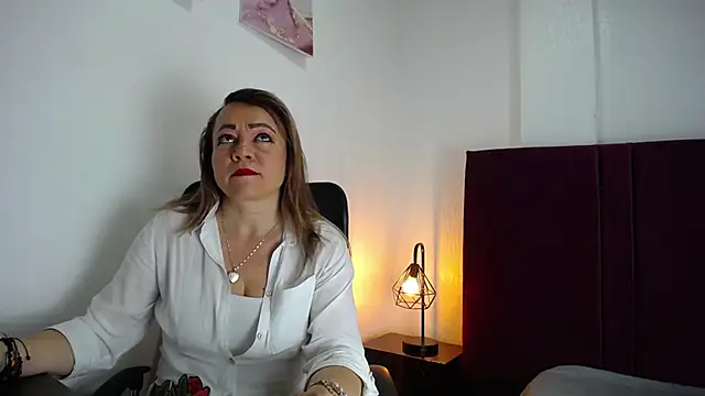 Snapshot of Lupiita223 chatting on February 2025 12:45:02 PM Lupiita223 online show from February 2025 12:45:02 PM
