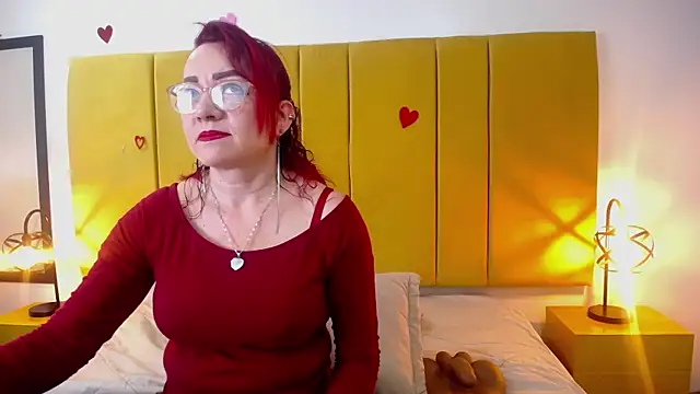 Lupiita223 online show from February 2026 12:48:02 PM