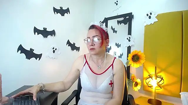 Snapshot of Lupiita223 chatting on October 2025 12:48:01 PM Lupiita223 online show from October 2025 12:48:01 PM