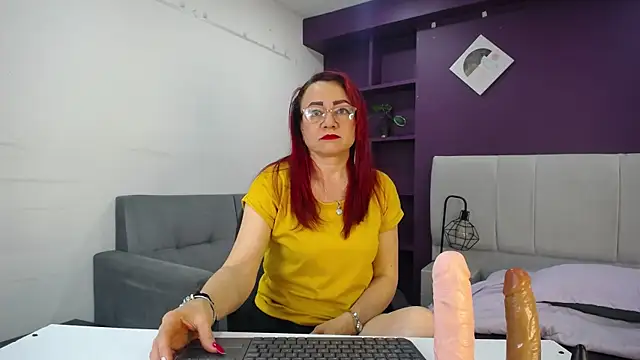 Snapshot of Lupiita223 chatting on November 2025 01:00:02 PM Lupiita223 online show from November 2025 01:00:02 PM