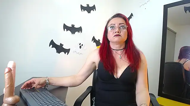 Snapshot of Lupiita223 chatting on October 2025 12:57:02 PM Lupiita223 online show from October 2025 12:57:02 PM