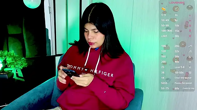 cutehanna1 online show from September 2025 11:09:01 PM