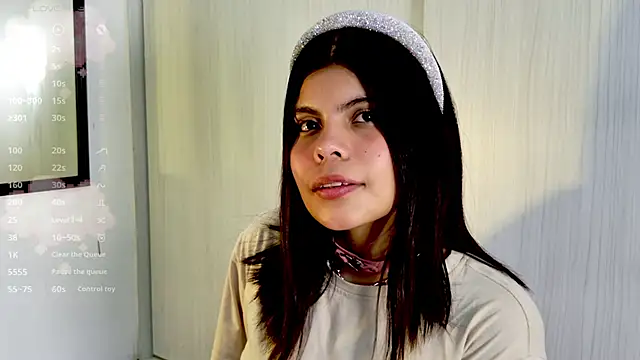 cutehanna1 online show from October 2025 07:26:02 PM