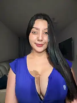 licky lu online show from April 2026 02:52:01 AM