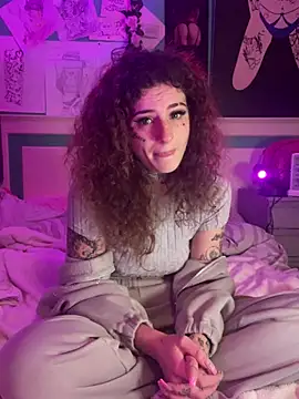 BlazyKitsune- online show from February 2026 06:15:02 PM