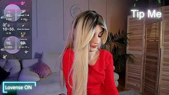 Snapshot of Katty_Lights chatting on February 2025 04:25:02 PM Katty Lights online show from February 2025 04:25:02 PM