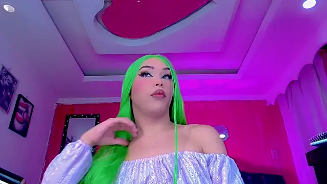 TiffanyMackensyy online show from May 2026 12:58:02 AM