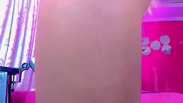 TiffanyMackensyy online show from March 2026 11:28:02 PM