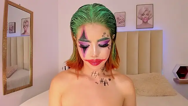 Catvalentine  online show from November 2025 01:45:01 AM