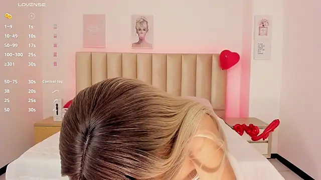 Snapshot of Catvalentine_ chatting on February 2025 12:25:01 AM Catvalentine  online show from February 2025 12:25:01 AM