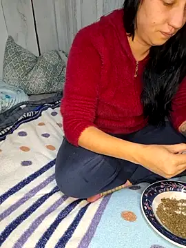 casaloucuras online show from May 2026 01:25:01 AM