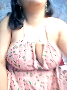 Snapshot of sophia_cute1_1 chatting on May 2026 10:46:02 AM sophia cute1 1 online show from May 2026 10:46:02 AM