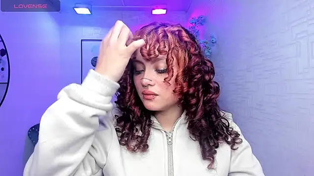 Theia moon online show from November 2025 01:33:01 PM