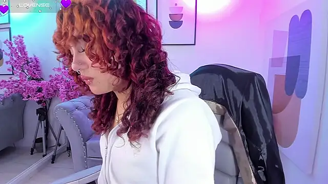 Theia moon online show from November 2025 04:57:02 AM