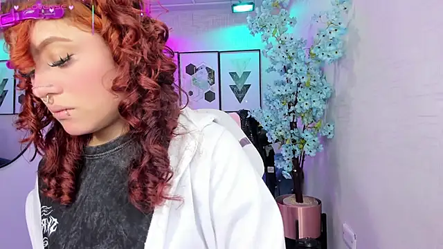 Theia moon online show from February 2026 01:11:01 PM