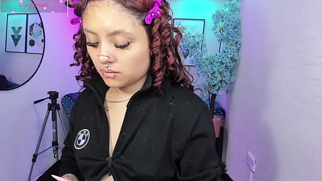 Theia moon online show from April 2026 12:40:02 PM