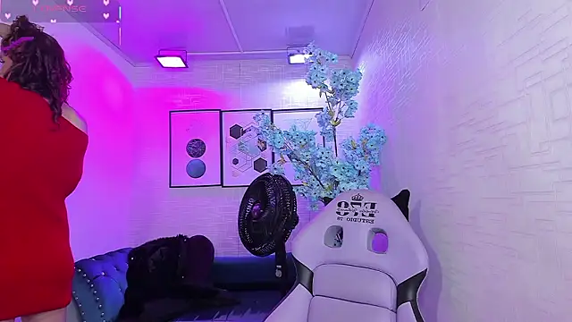 Theia moon online show from January 2026 01:16:02 PM