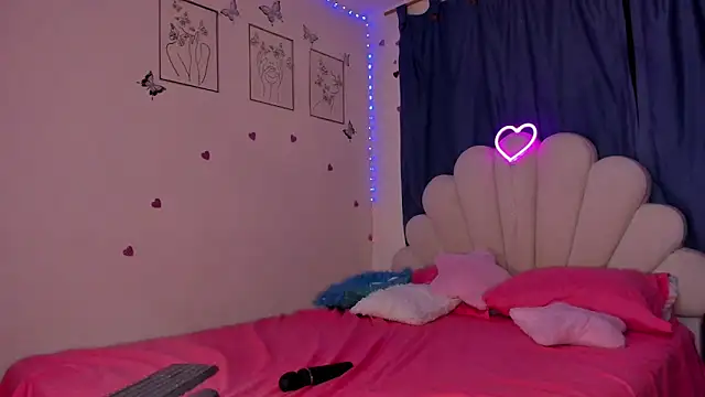 MadyLust online show from February 2025 04:35:02 AM