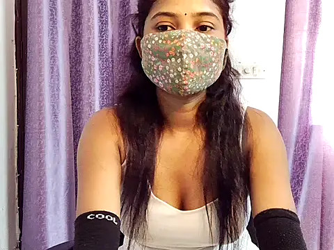 samosa73 online show from September 2025 03:18:01 AM