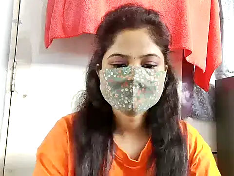 samosa73 online show from November 2025 06:45:01 PM