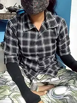 samosa73 online show from October 2025 07:03:02 PM