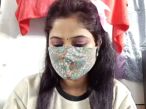 samosa73 online show from November 2025 06:01:02 PM