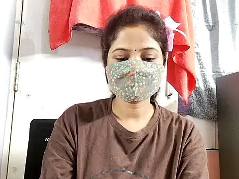 samosa73 online show from November 2025 06:23:02 PM