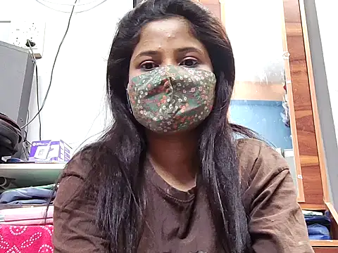 samosa73 online show from February 2026 06:29:02 PM