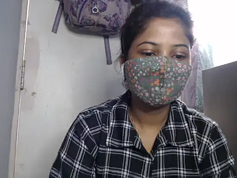 samosa73 online show from November 2025 10:09:02 AM